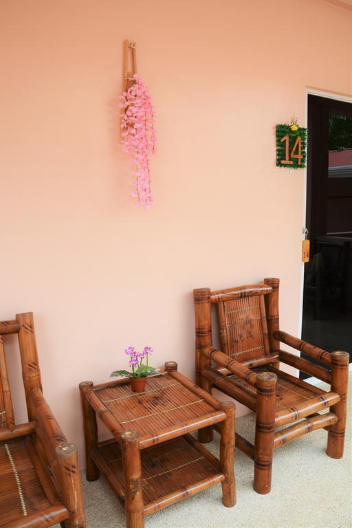 Alona Studios Apartment Hotel Panglao Exterior foto